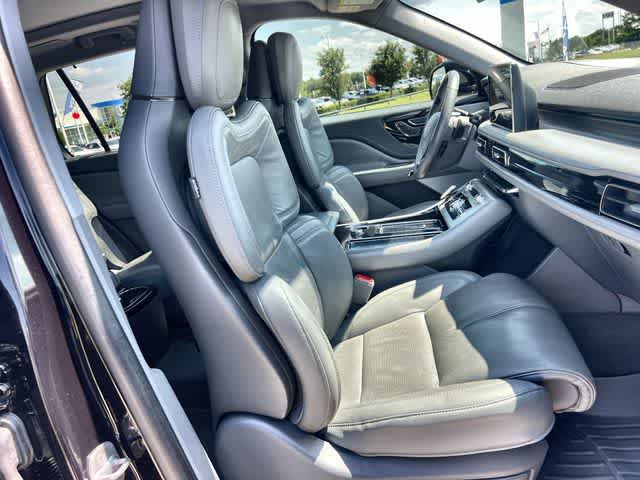 Thumbnail: 2020 Lincoln Aviator - 11