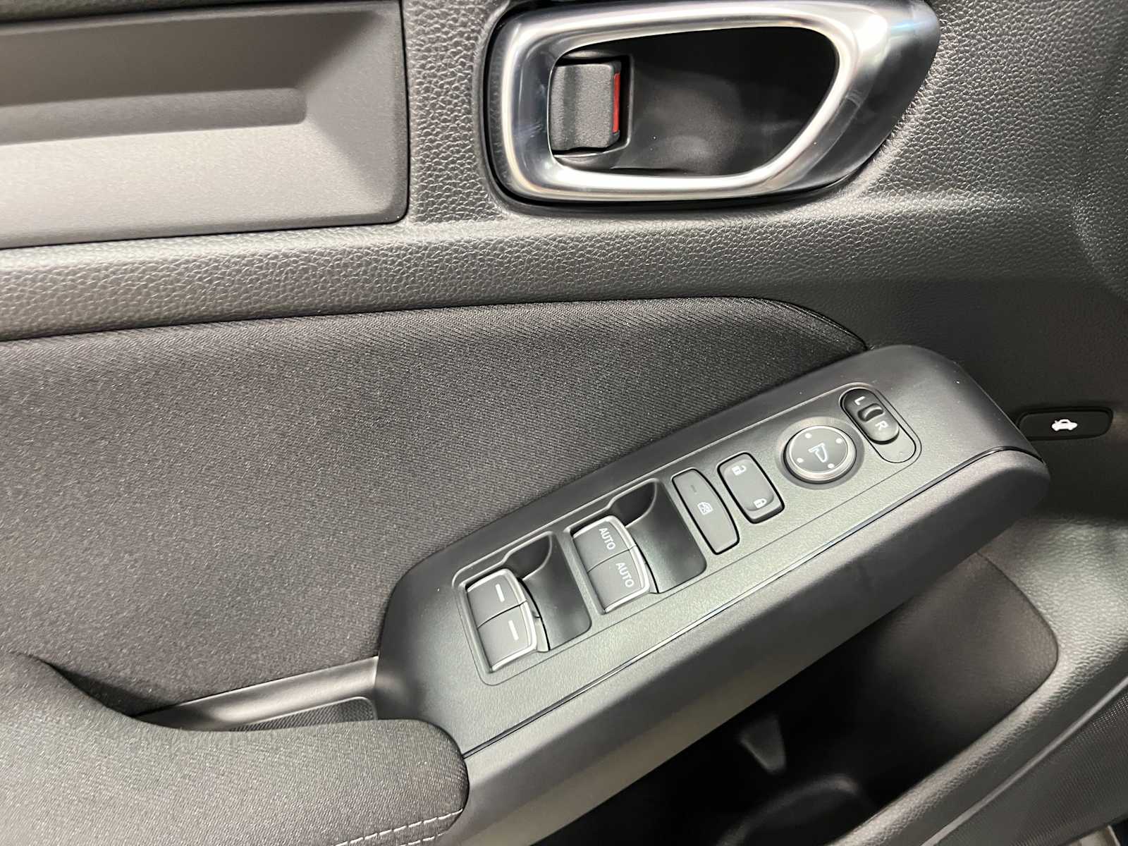 2025 Honda Civic LX 13