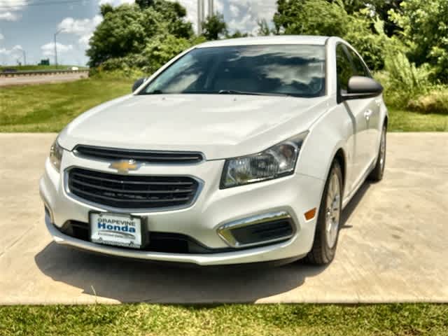 Thumbnail: 2015 Chevrolet Cruze - 2