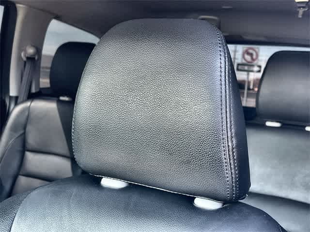 Thumbnail: 2019 Honda Pilot - 25