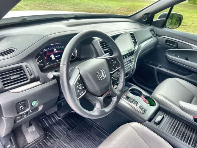 Thumbnail: 2023 Honda Passport - 15