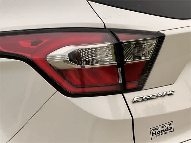 2017 Ford Escape Titanium 8