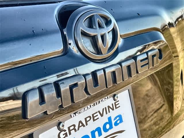 Thumbnail: 2015 Toyota 4Runner - 8