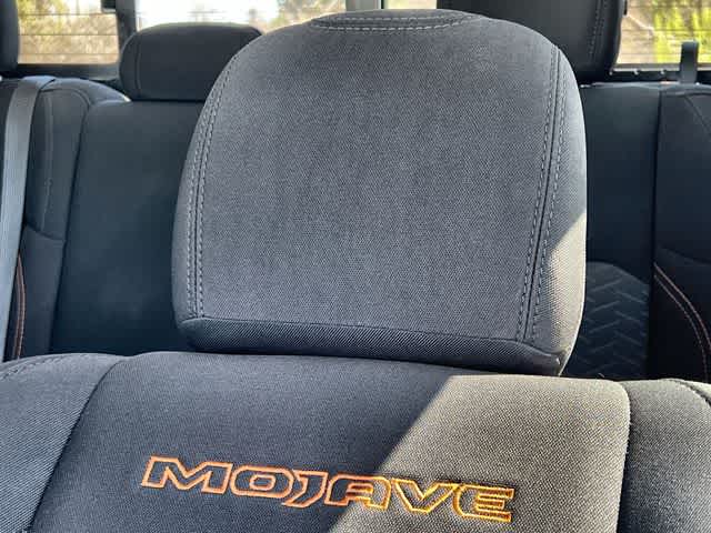 Thumbnail: 2022 Jeep Gladiator - 26