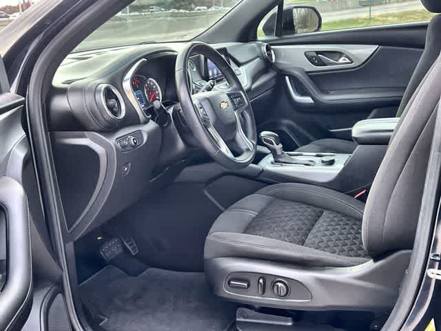 Thumbnail: 2020 Chevrolet Blazer - 3