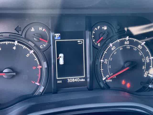 Thumbnail: 2022 Toyota 4Runner - 19