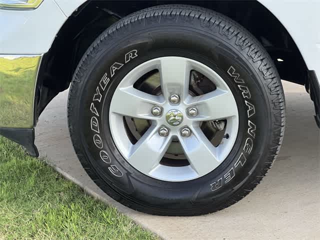 2020 RAM 1500 Classic SLT 9