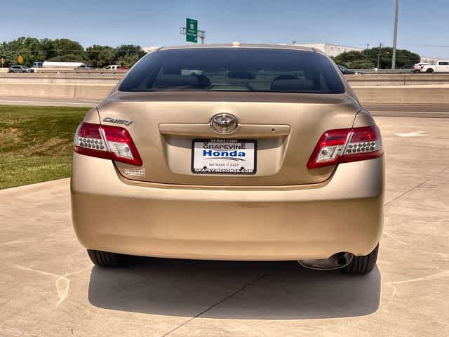 Thumbnail: 2011 Toyota Camry - 6