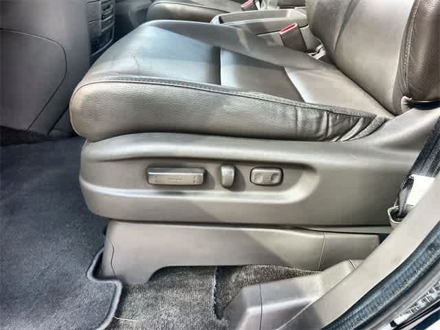 Thumbnail: 2014 Honda Odyssey - 31