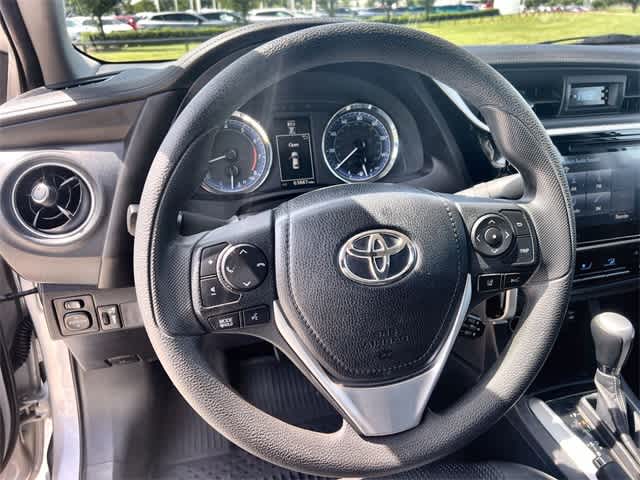 Thumbnail: 2017 Toyota Corolla - 17