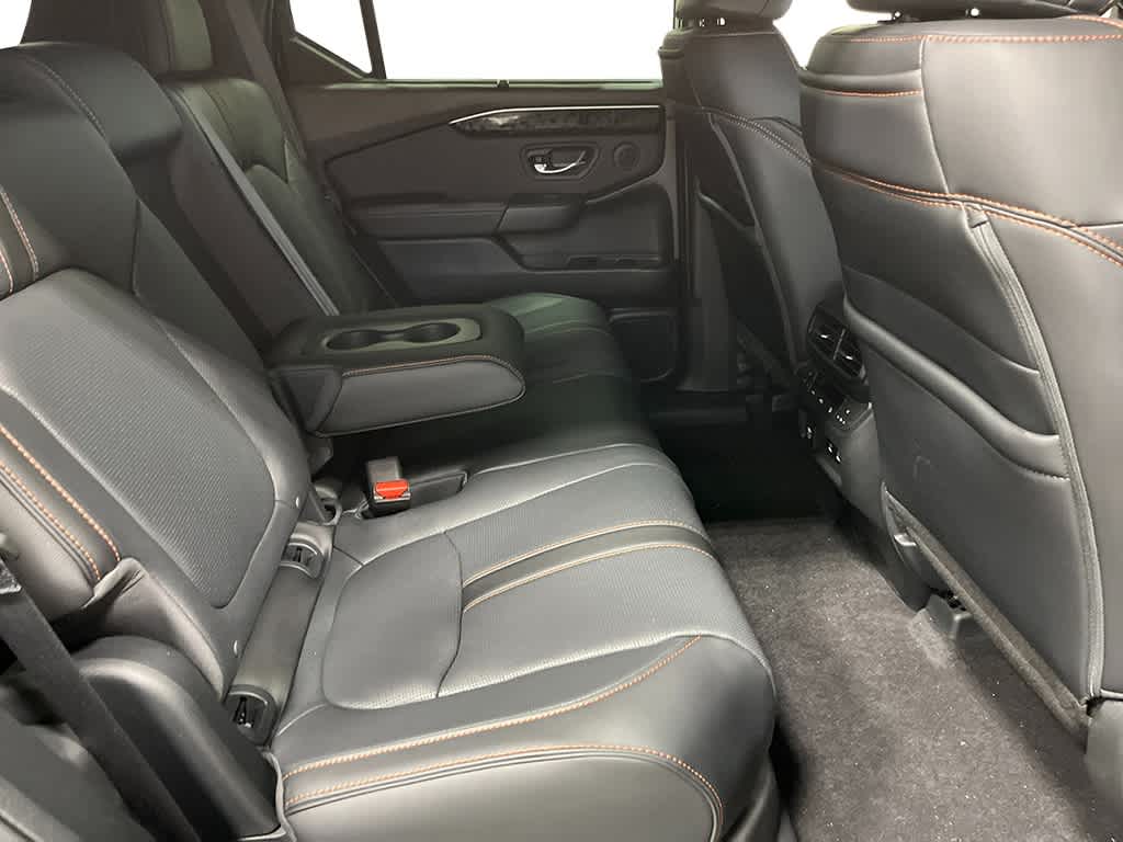 Thumbnail: 2026 Honda Passport - 25