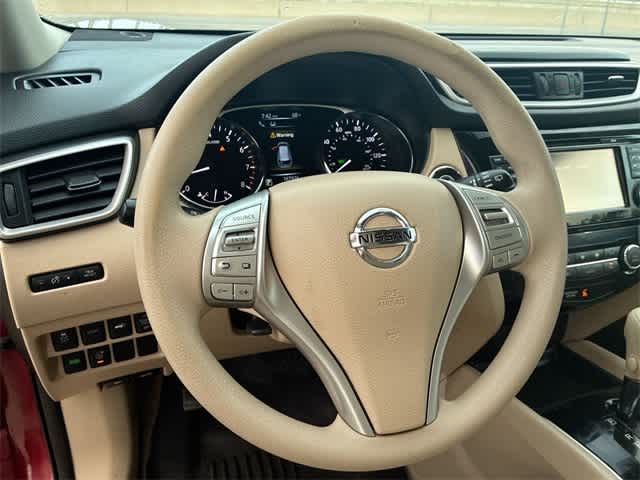 Thumbnail: 2015 Nissan Rogue - 17