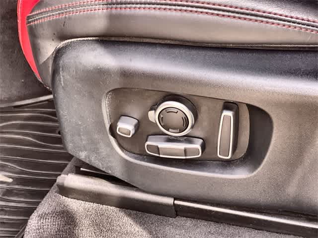 Thumbnail: 2020 Land Rover Range Rover Velar - 31