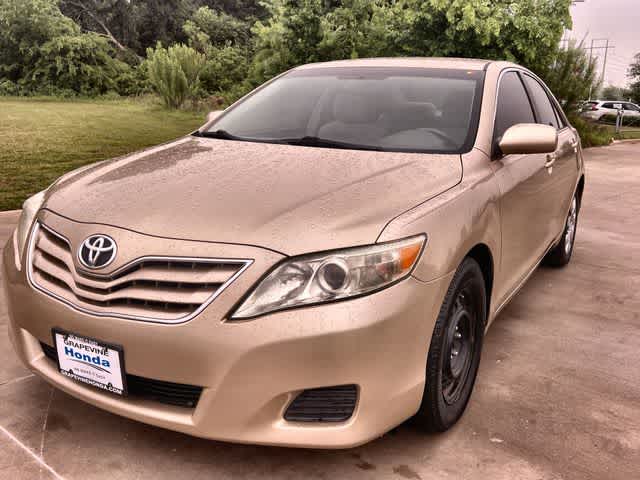 Thumbnail: 2011 Toyota Camry - 2