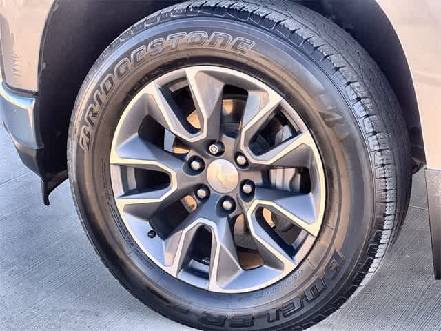 Thumbnail: 2019 Chevrolet Silverado 1500 - 9