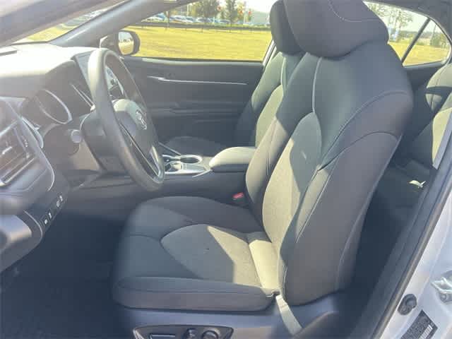 Thumbnail: 2023 Toyota Camry - 11