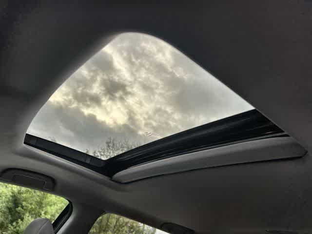 Thumbnail: 2018 Honda Pilot - 32