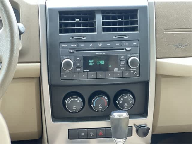 Thumbnail: 2008 Jeep Liberty - 18