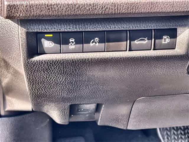 Thumbnail: 2025 Toyota Camry - 29