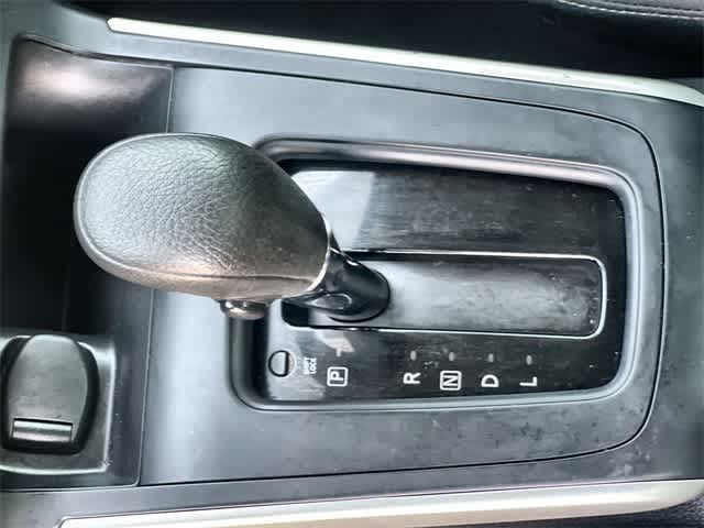 Thumbnail: 2019 Nissan Sentra - 16