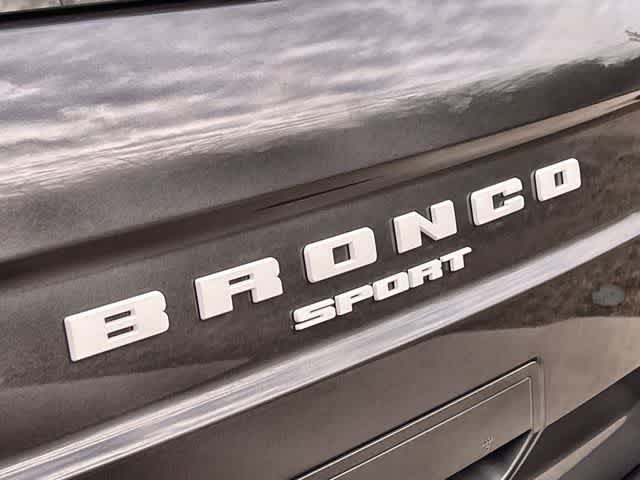 Thumbnail: 2022 Ford Bronco Sport - 8