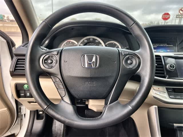 Thumbnail: 2015 Honda Accord - 17