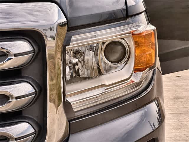 Thumbnail: 2015 GMC Canyon - 24