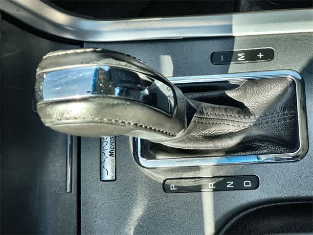 Thumbnail: 2010 Lincoln MKZ - 16