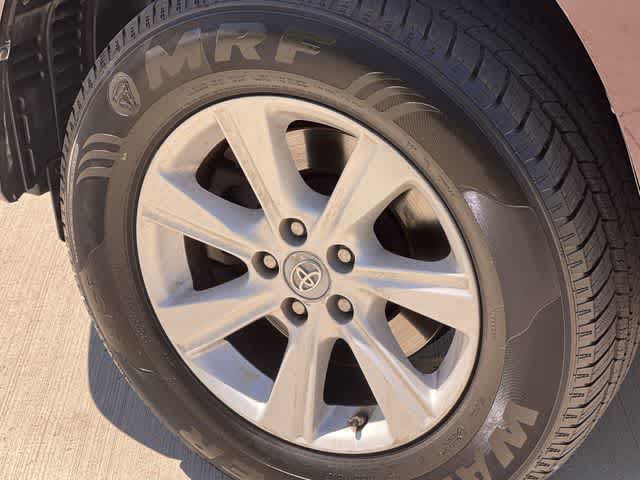 Thumbnail: 2013 Toyota Highlander - 9