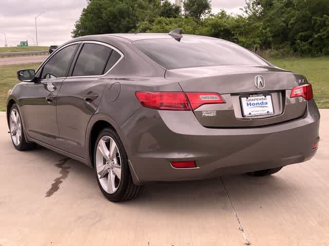 Thumbnail: 2013 Acura ILX - 5