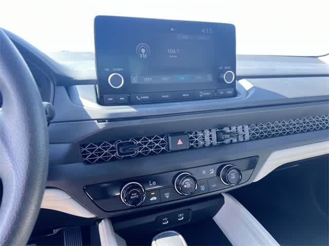 2023 Honda Accord LX 19