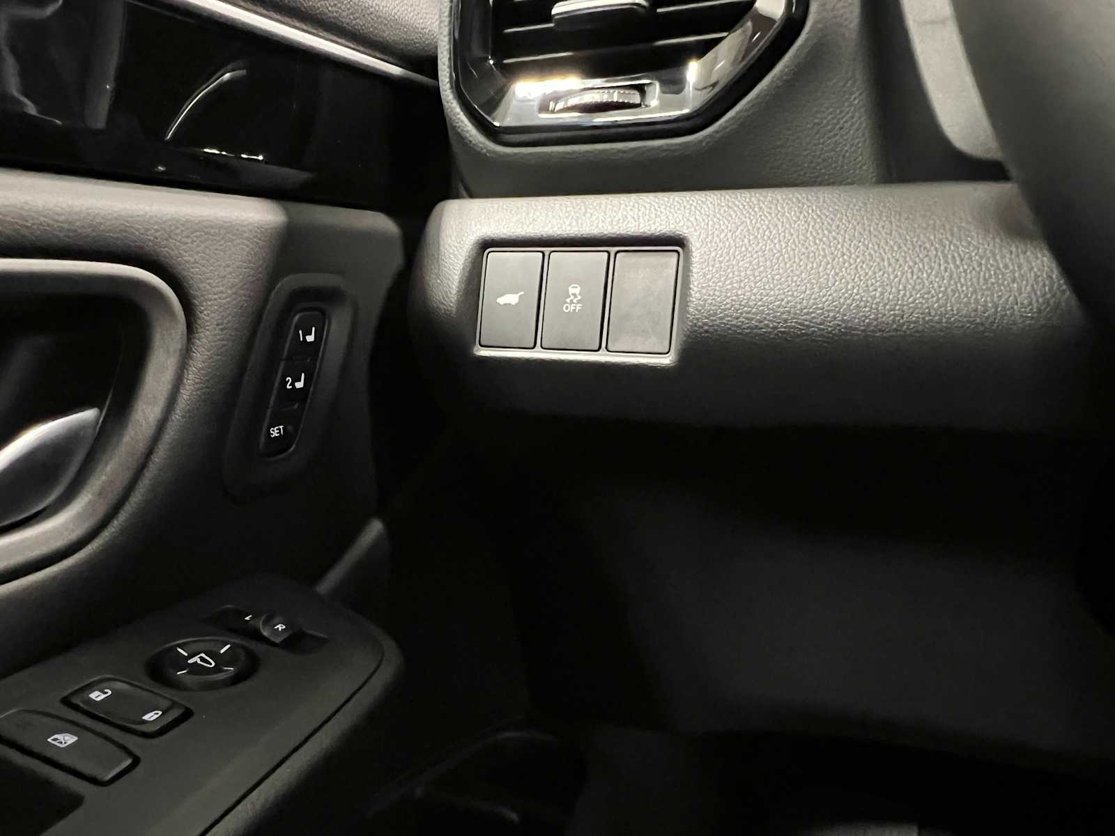 Thumbnail: 2025 Honda Pilot - 18