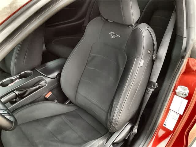 2016 Ford Mustang  11