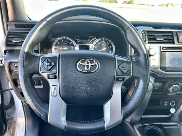 2015 Toyota 4Runner SR5 27