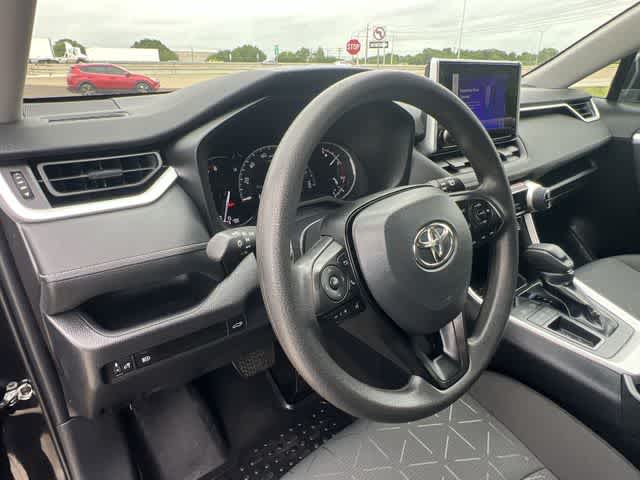 Thumbnail: 2024 Toyota RAV4 - 15