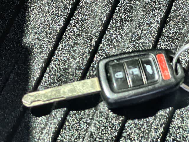 Thumbnail: 2017 Honda CR-V - 21