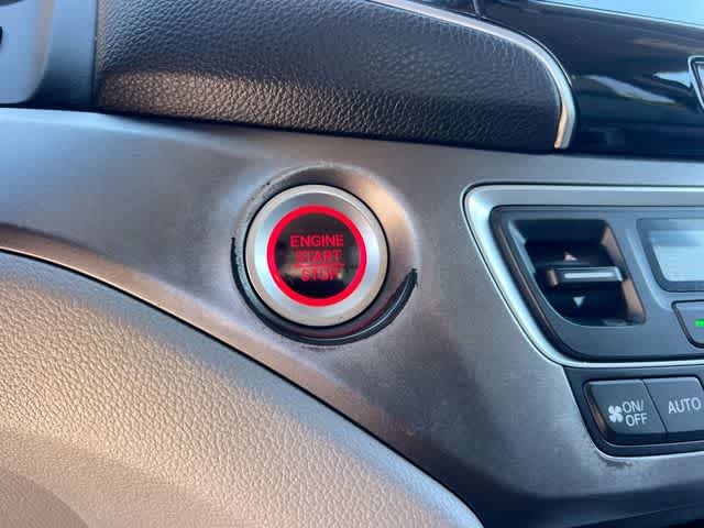Thumbnail: 2019 Honda Pilot - 28