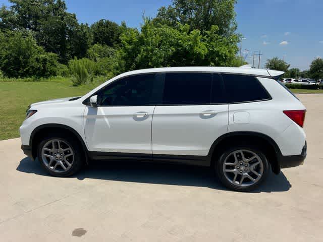 Thumbnail: 2023 Honda Passport - 4
