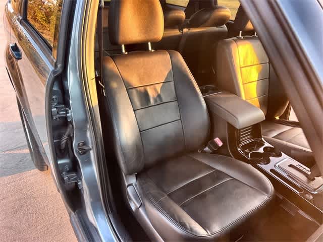 Thumbnail: 2010 Ford Escape - 12