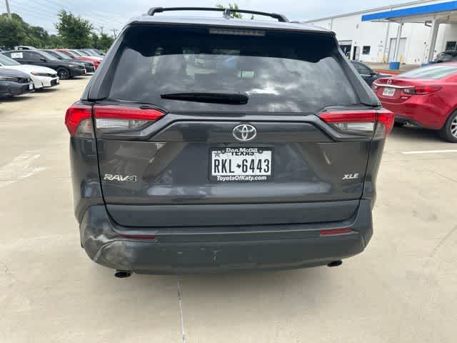 Thumbnail: 2021 Toyota RAV4 - 15