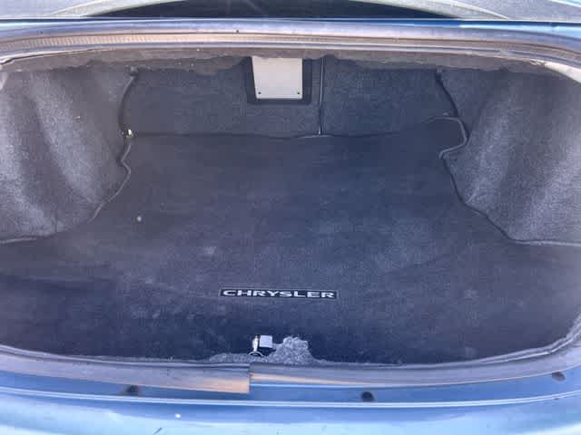 Thumbnail: 2012 Chrysler 200 - 20