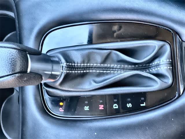 Thumbnail: 2025 Honda HR-V - 16