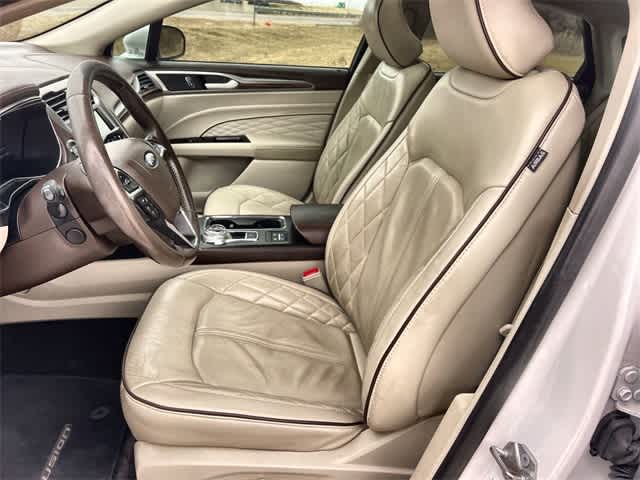 Thumbnail: 2017 Ford Fusion - 11