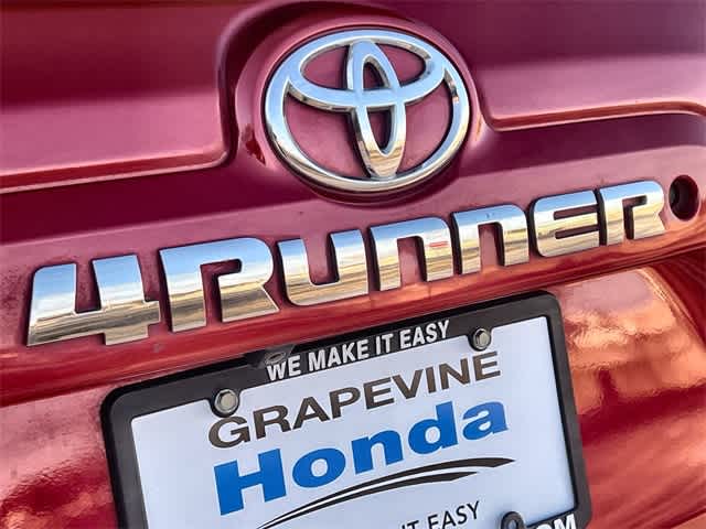 Thumbnail: 2016 Toyota 4Runner - 8