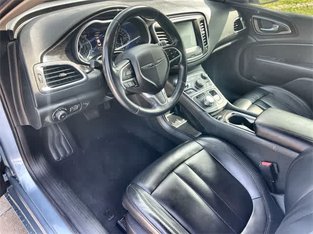 2015 Chrysler 200 C 2