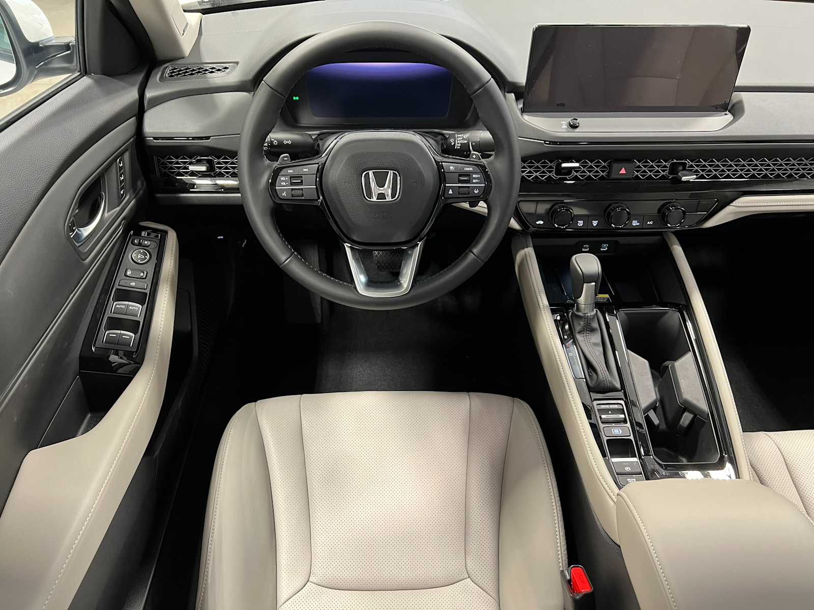 Thumbnail: 2025 Honda Accord - 16