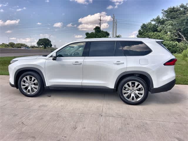 Thumbnail: 2024 Toyota Grand Highlander - 4