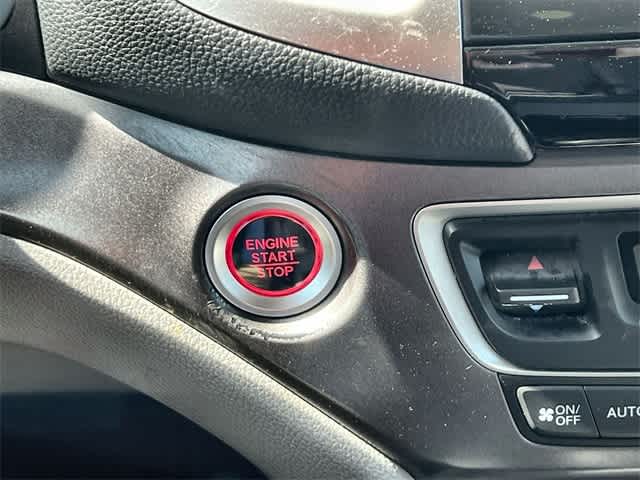 Thumbnail: 2016 Honda Pilot - 28