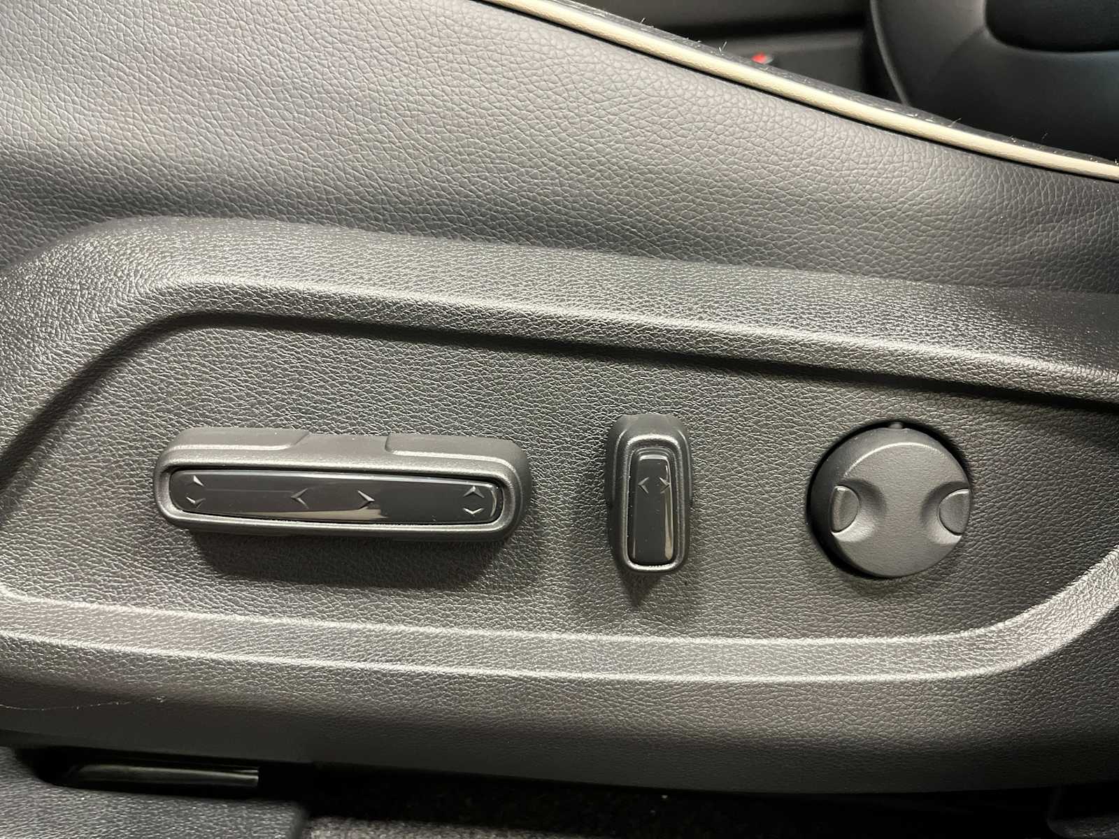 Thumbnail: 2026 Honda Pilot - 14