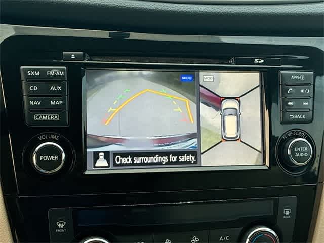 Thumbnail: 2015 Nissan Rogue - 26